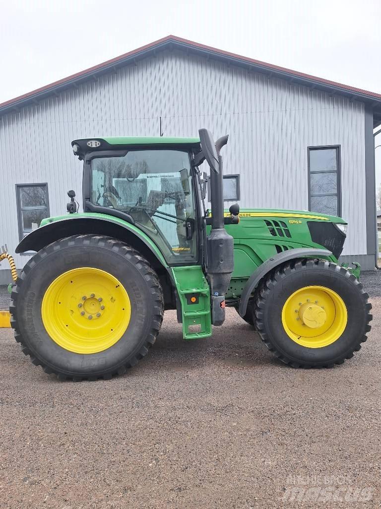 John Deere 6155R Traktorer