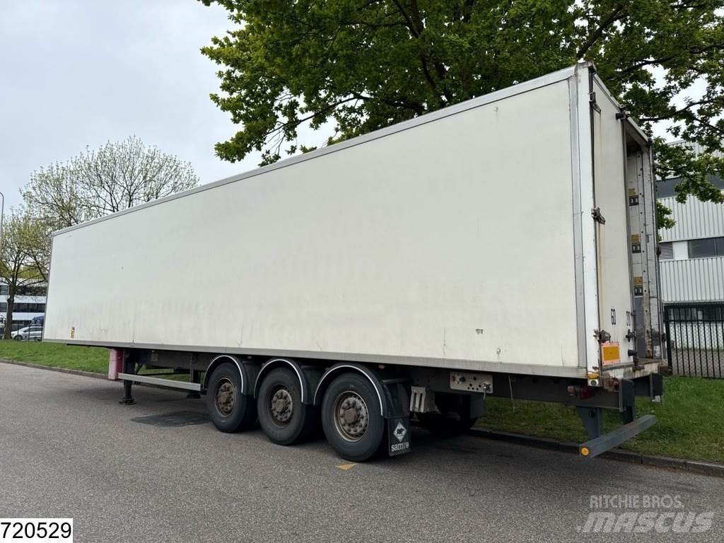 Samro gesloten bak Lettisolert skaptrailer