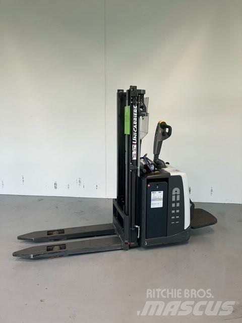 Atlet PSP125 Lavtløftende truck med platform