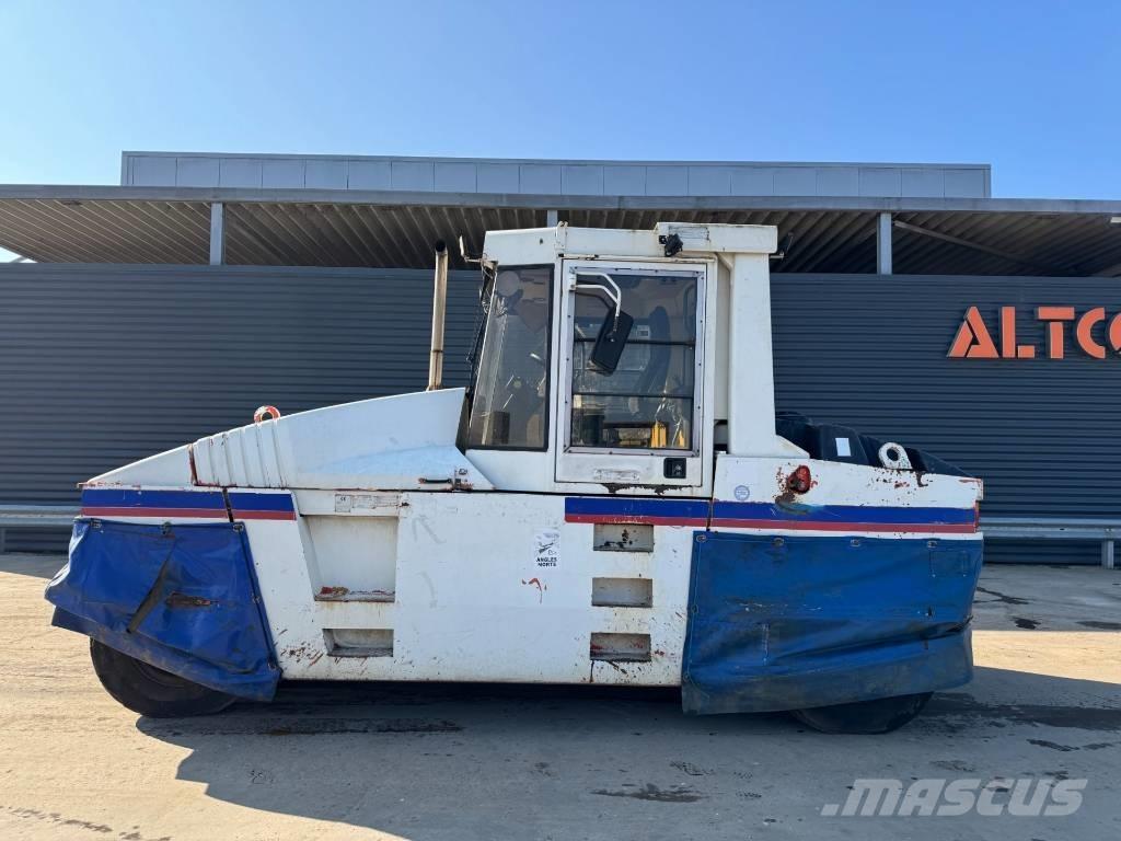 CAT RS-300B Gummihjulsvalser
