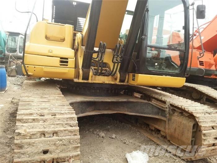 CAT 329 D Beltegraver
