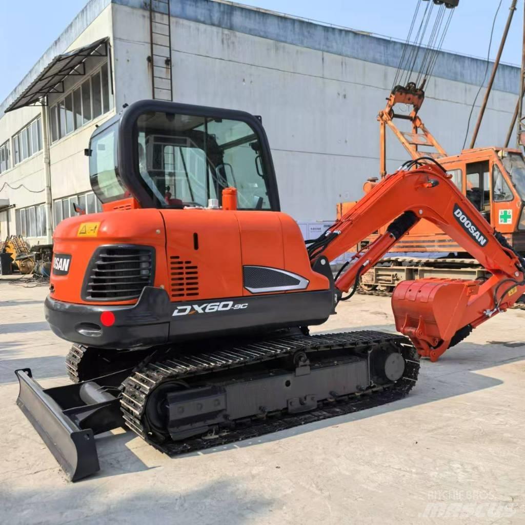 Doosan DX60-9C Minigravere <7t