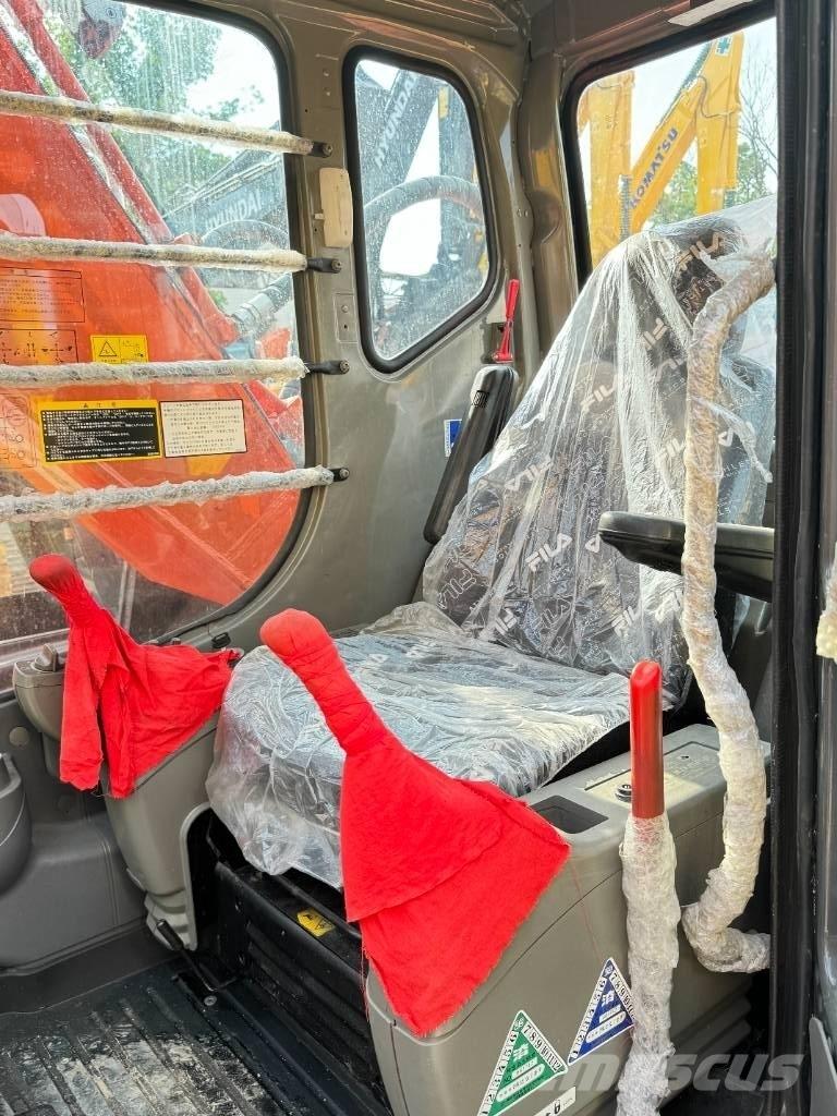 Hitachi ZX 200 Beltegraver