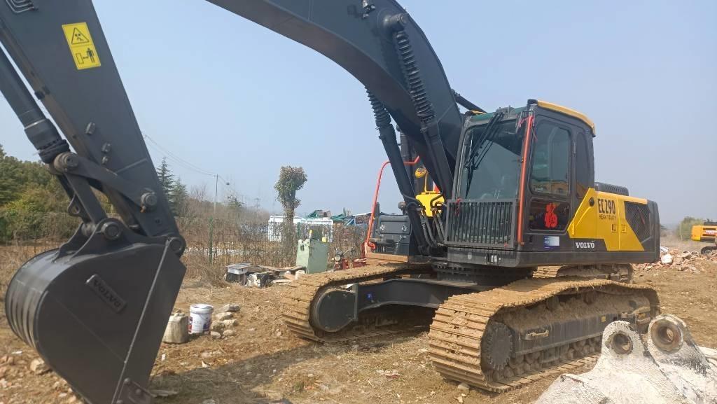 Volvo EC 290 B LC Beltegraver