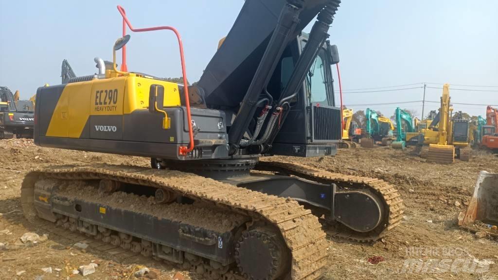 Volvo EC 290 B LC Beltegraver