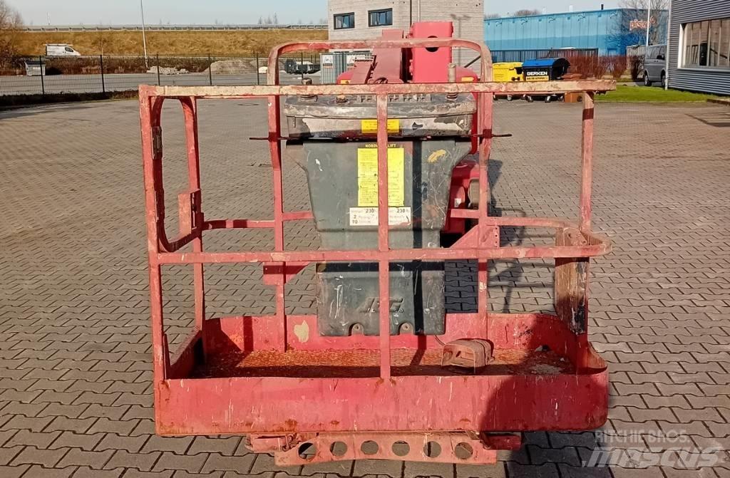 JLG E 400 AJPN Leddede bomlifter