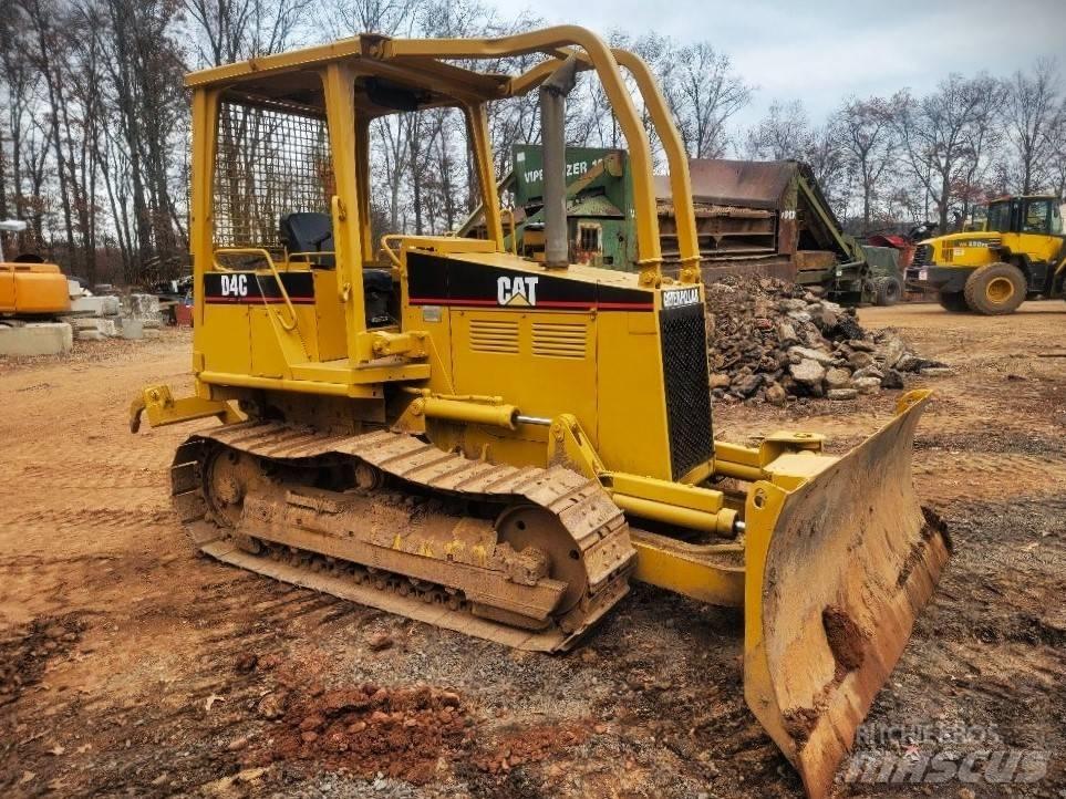 CAT D 4 C Dozere Beltegående