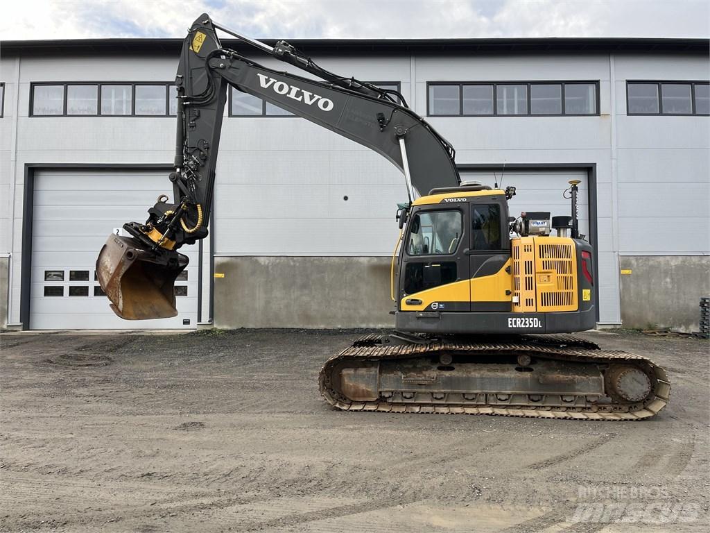 Volvo ECR 235 DL Beltegraver
