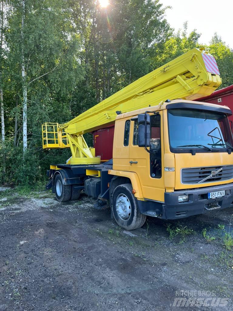 Volvo FL 6 Bilmontert lift