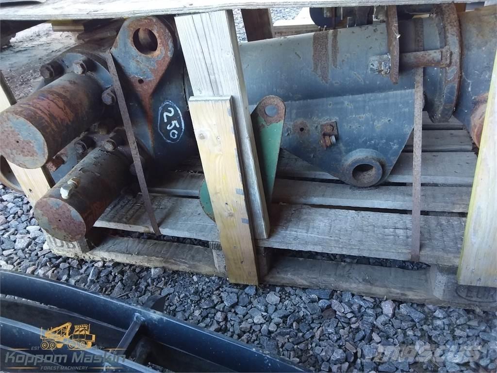 FMG ÖSA 184 (170) Skogsmaskinkraner