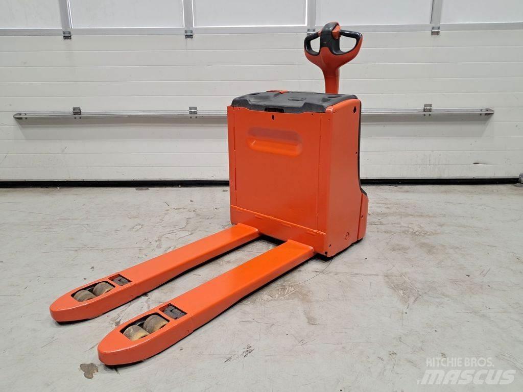 Linde T16 Lavtløftende truck