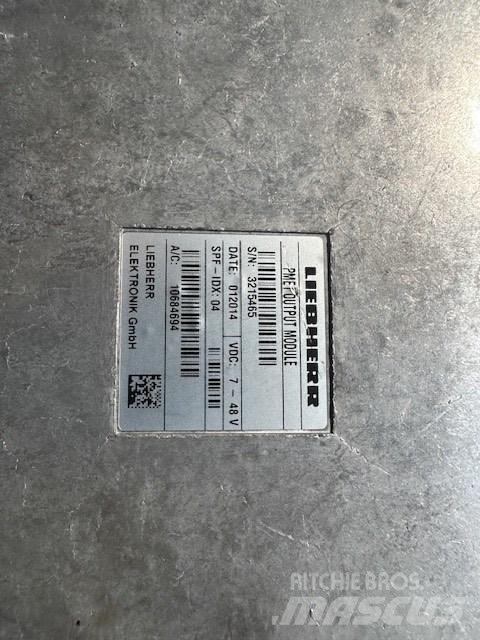 Liebherr L 580 Lys - Elektronikk