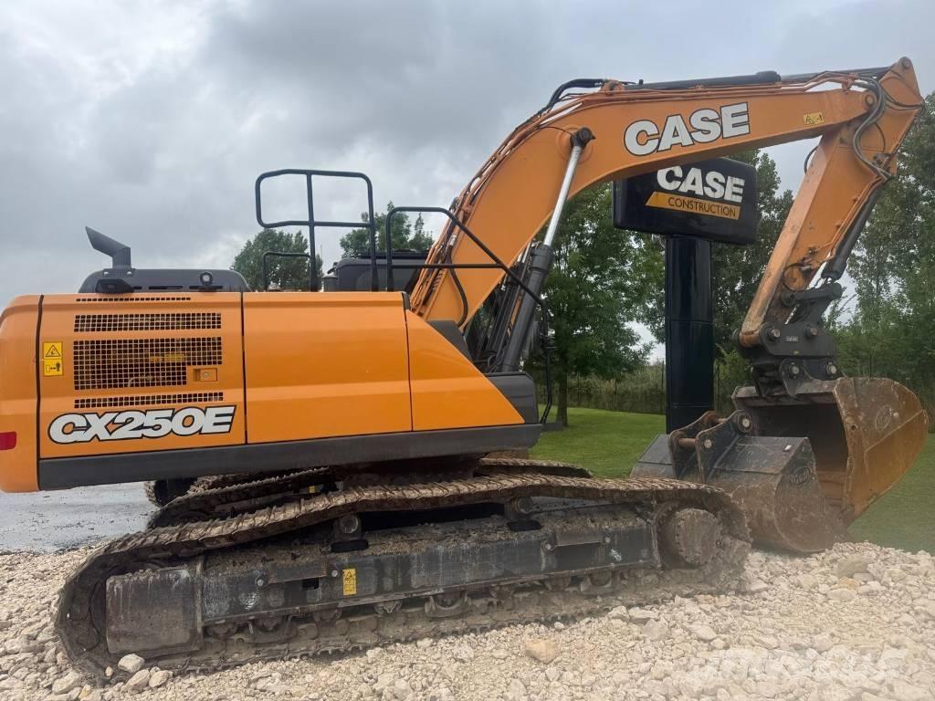 CASE CX 250 E Beltegraver