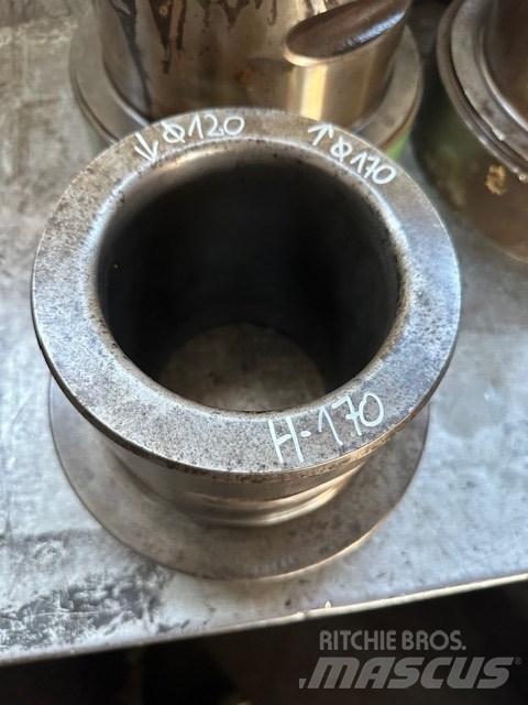 Rammer TULEJA GROTA Hydrauliske hammere