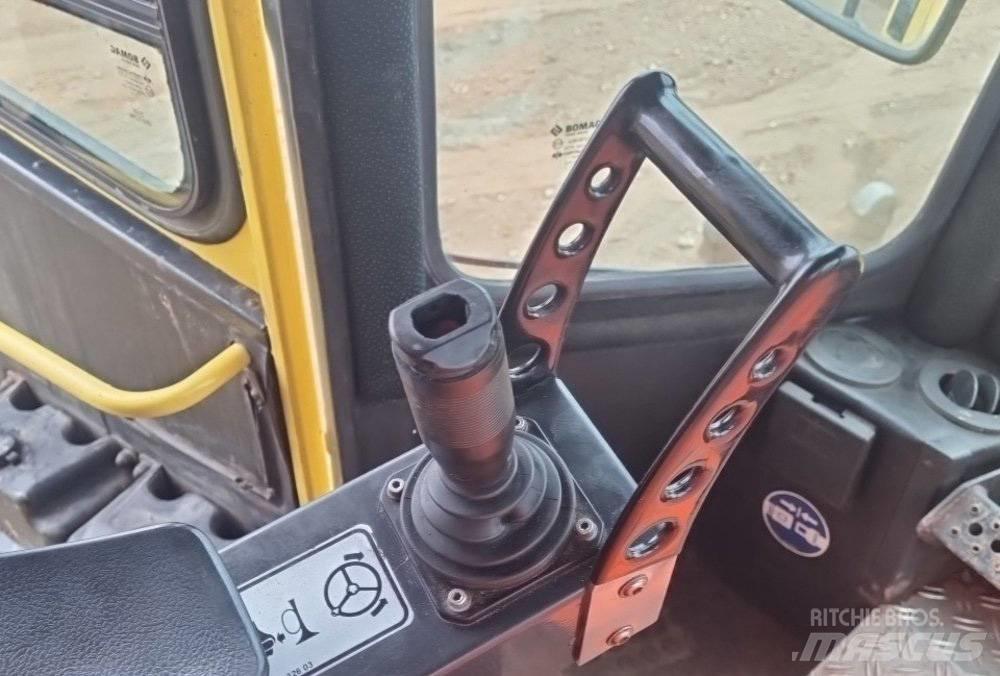 Bomag BC722RB2 Stampere