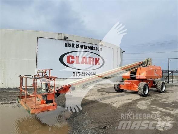JLG 800S Teleskop bomlifter