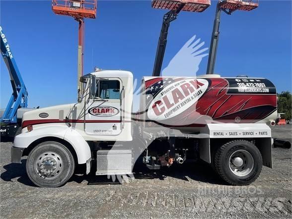 Peterbilt 330 Vanningsvogn for støvdemping