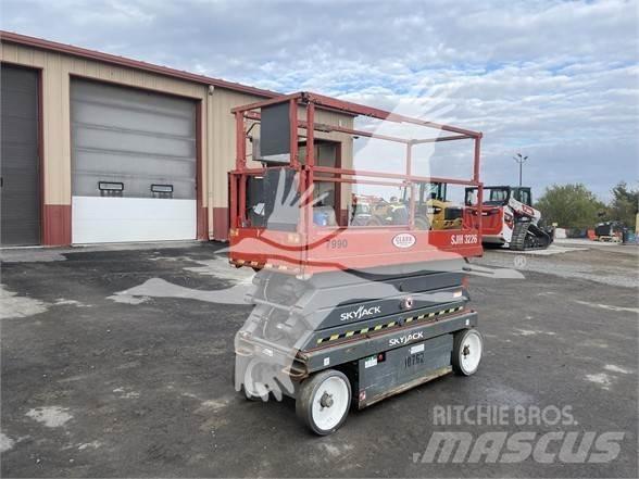 SkyJack SJ3226 Sakselifter