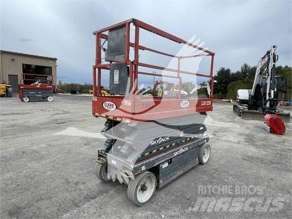 SkyJack SJ3226 Sakselifter