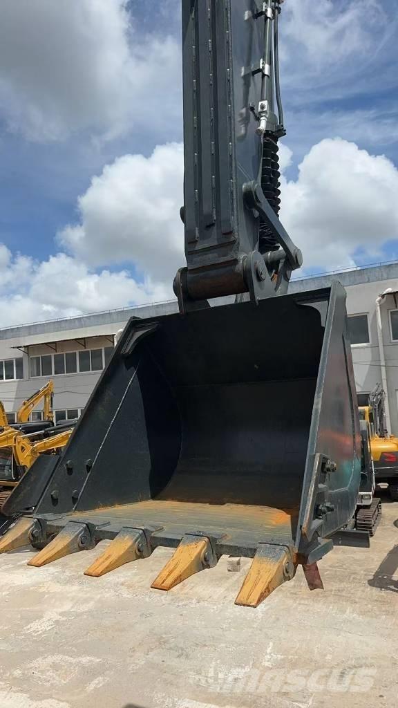 Hyundai r220lc-9s Midigravere 7 - 12t