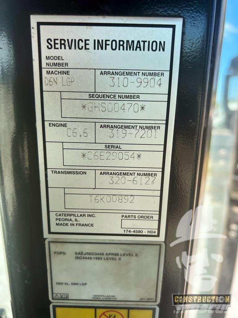 CAT D 6 N Dozere Beltegående