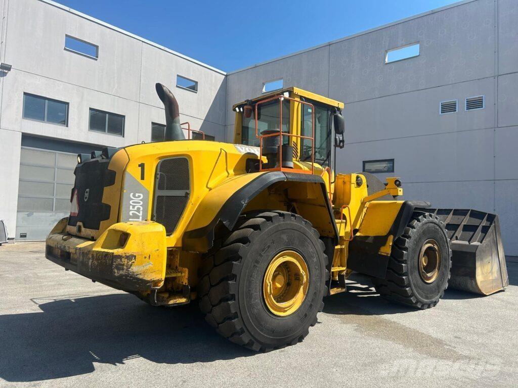 Volvo L250G Hjullastere