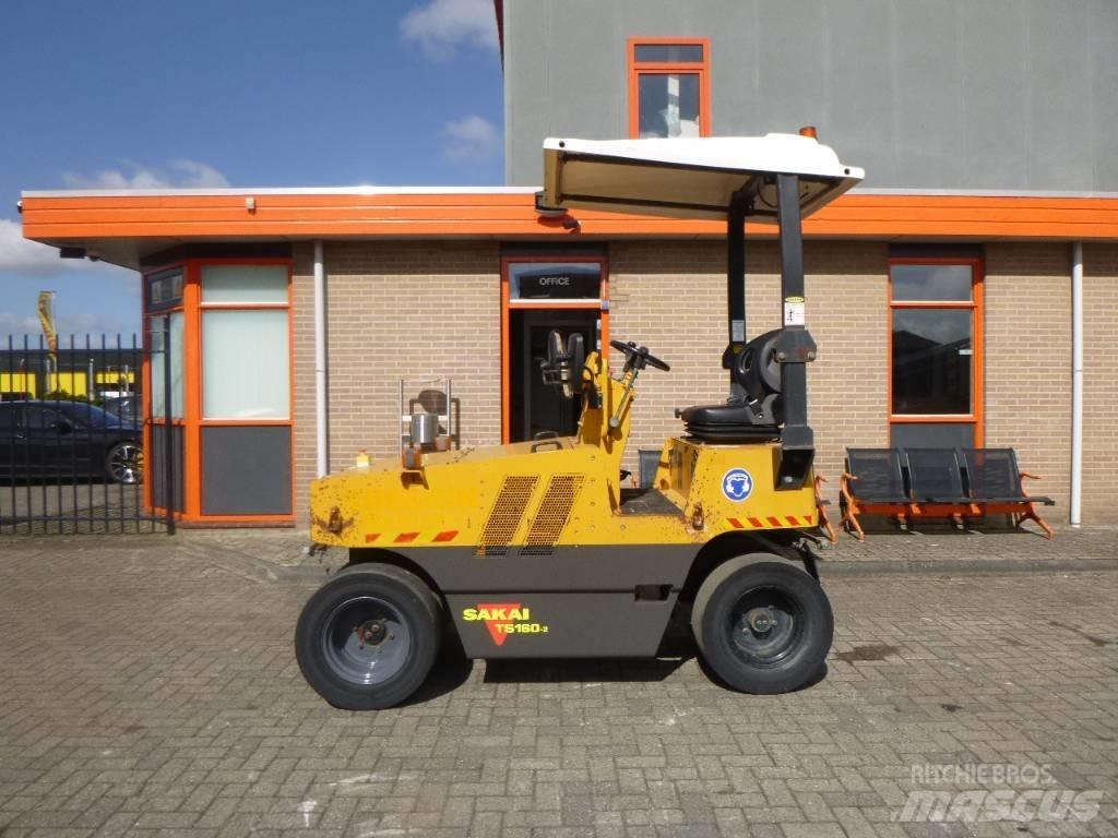 Sakai TS160-2 Gummihjulsvalser