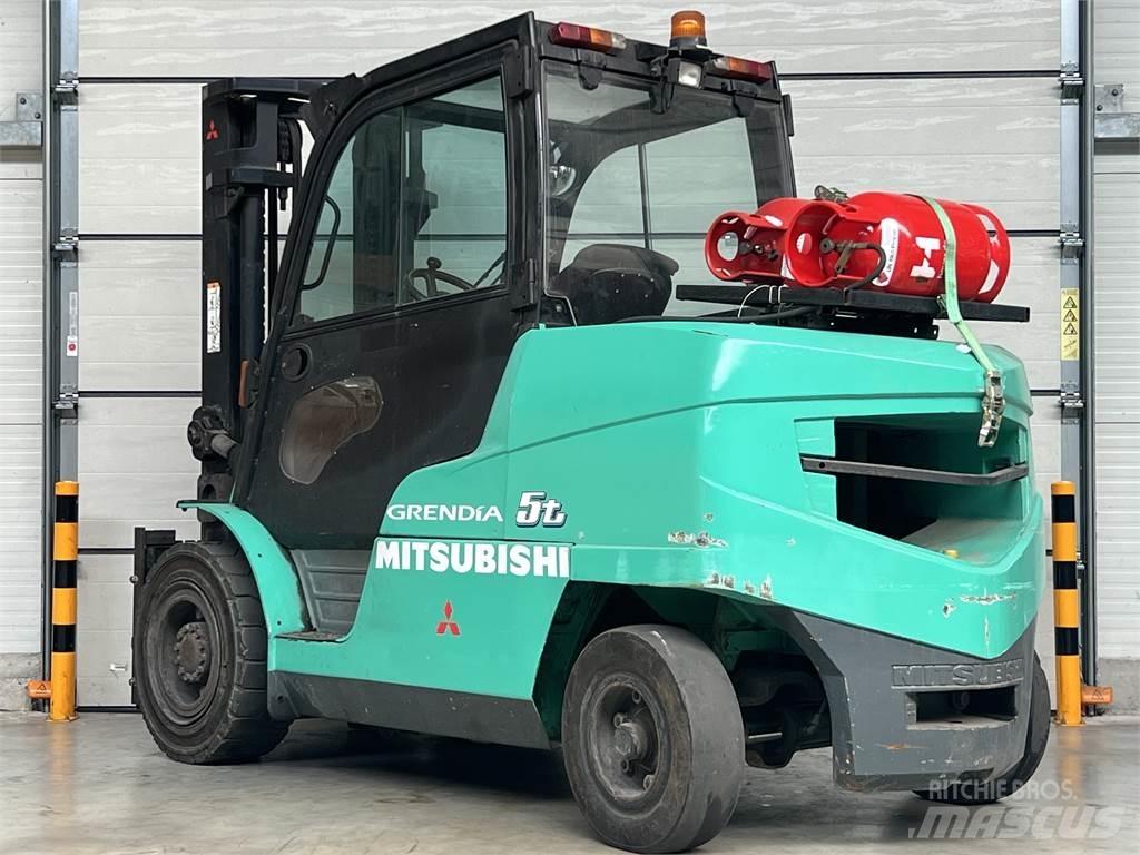 Mitsubishi FG 55 N Propan trucker