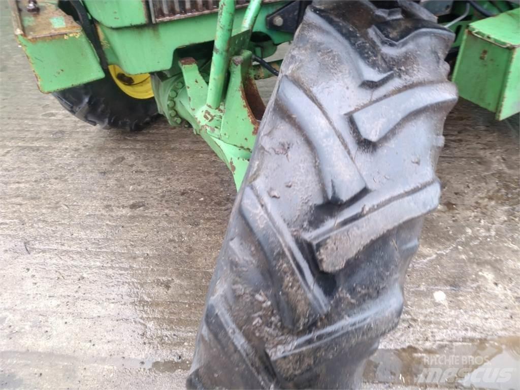 John Deere 1850 Traktorer