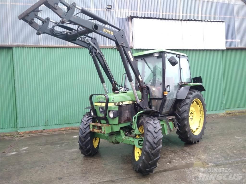 John Deere 1850 Traktorer