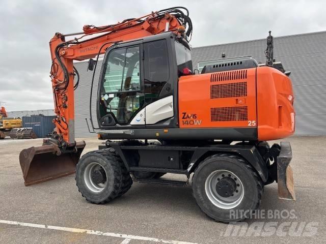 Hitachi ZX 140 W-5 Hjulgravere
