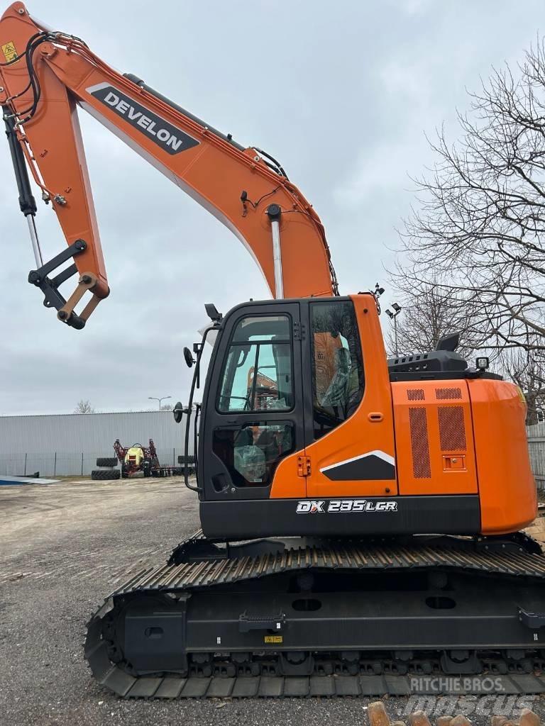 Develon DX 235 LCR-7 Beltegraver