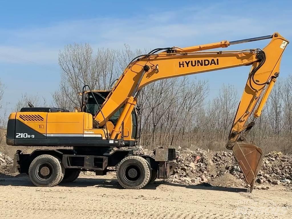 Hyundai R210W-9 Hjulgravere