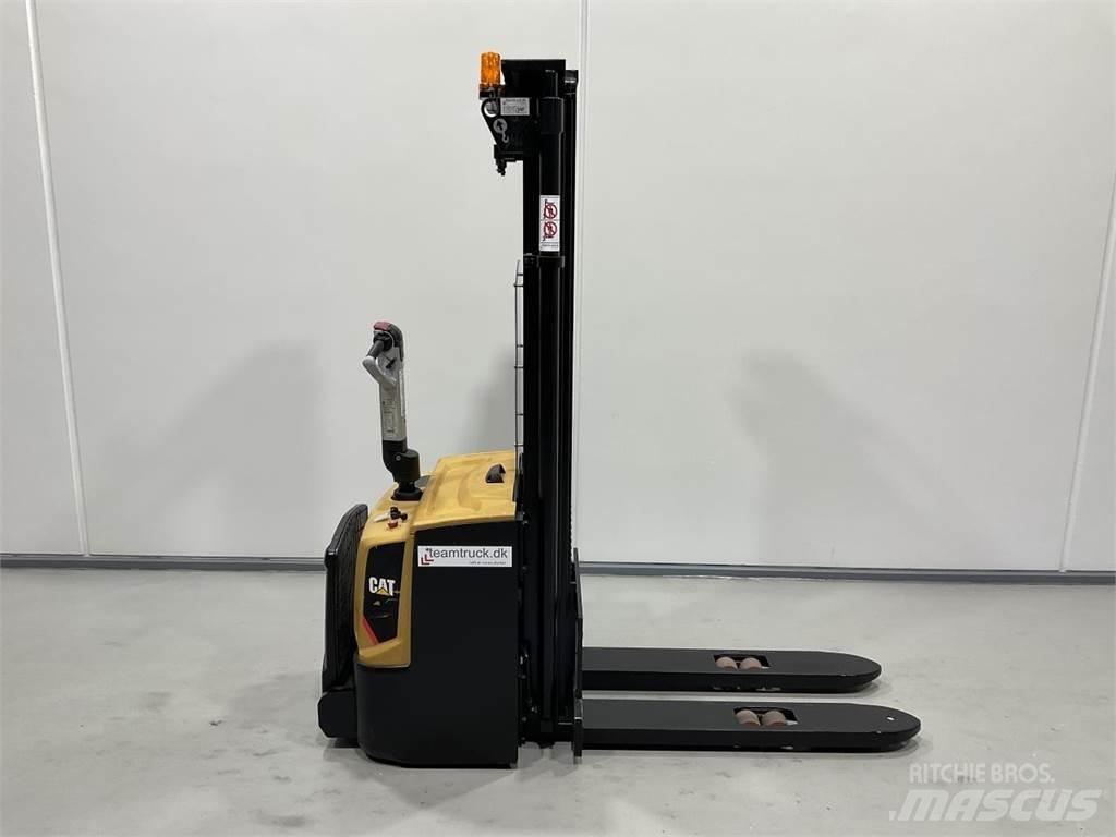 CAT NSP16N2R Stablere