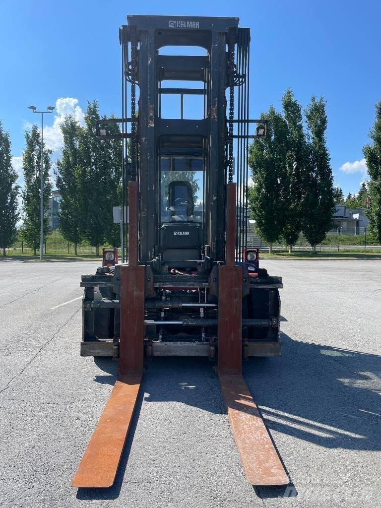 Kalmar DCG160-12 Diesel Trucker