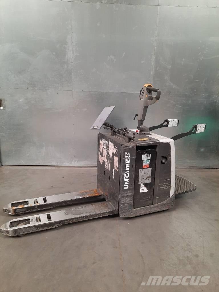 UniCarriers 200PMR Lavtløftende truck med platform