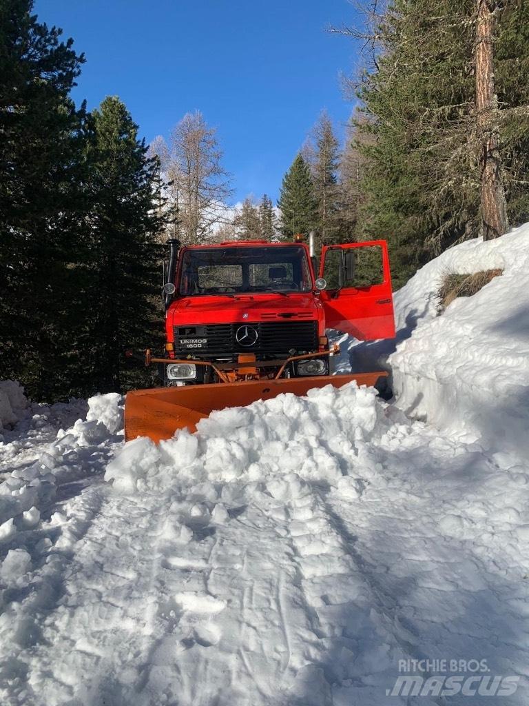 Unimog 1600 Redskapsbærere