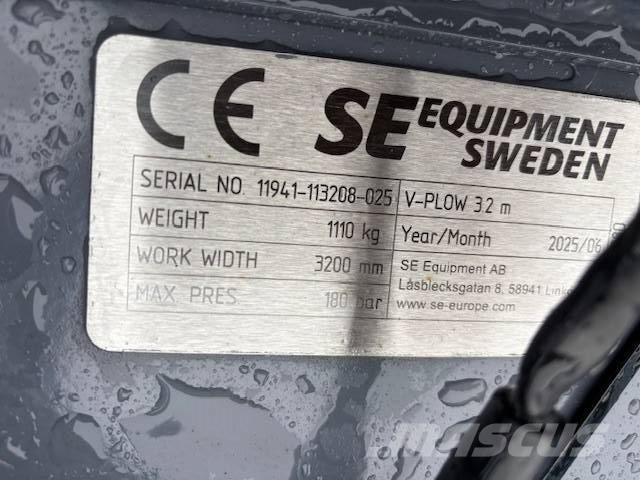 SE Equipment  Vikplog Ploger