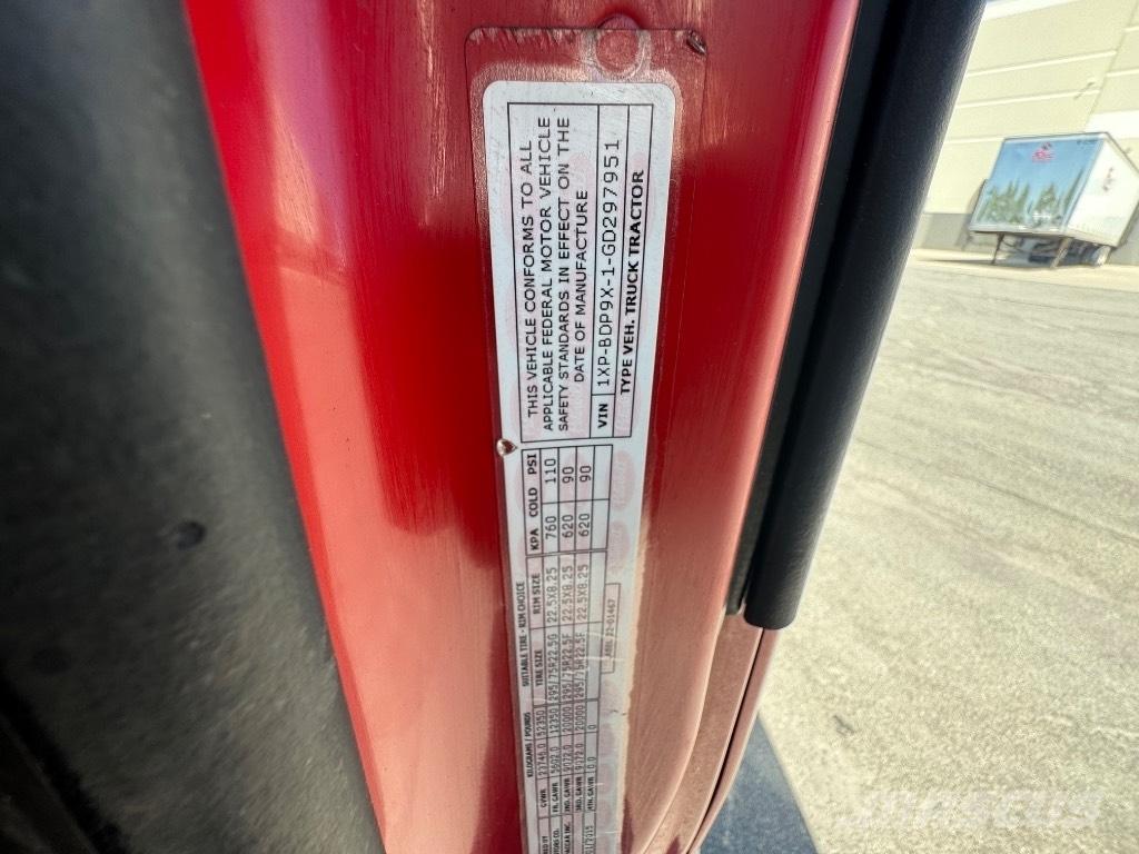 Peterbilt 579 Trekkvogner
