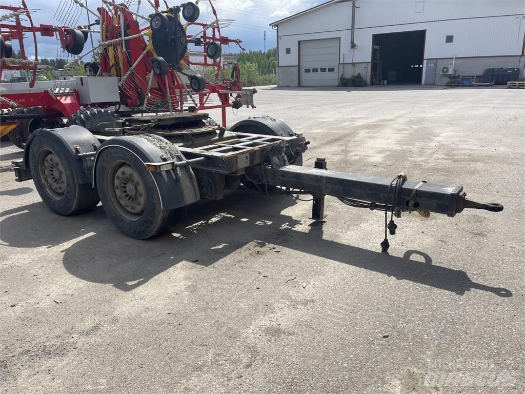 Kässbohrer TD18 Dollie