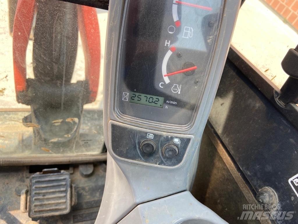Kubota U 27-4 Minigravere <7t