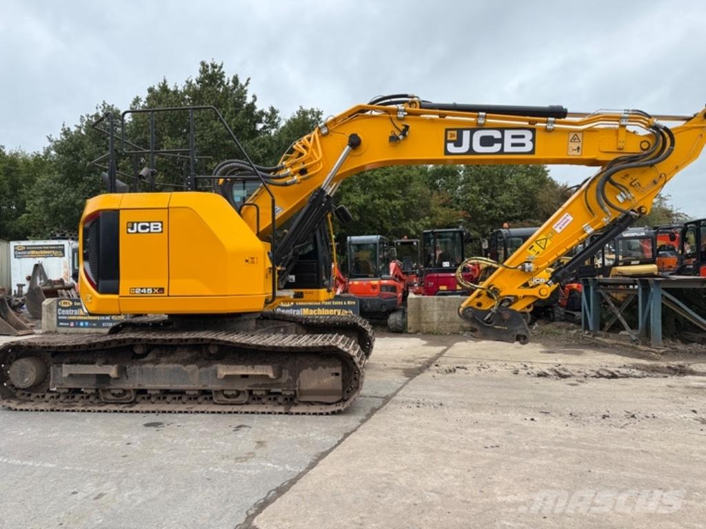 JCB 245 XR Beltegraver