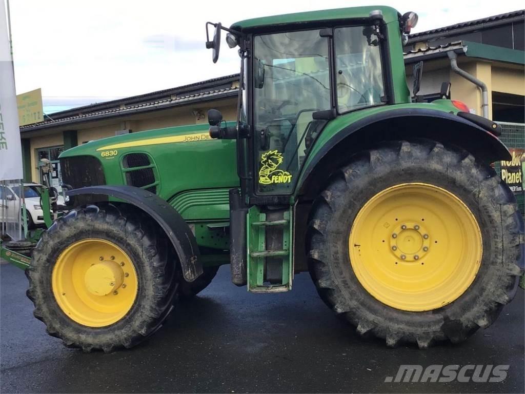 John Deere 6830 Traktorer
