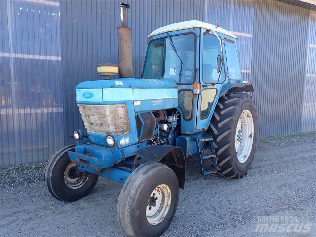 Ford 7710 Traktorer