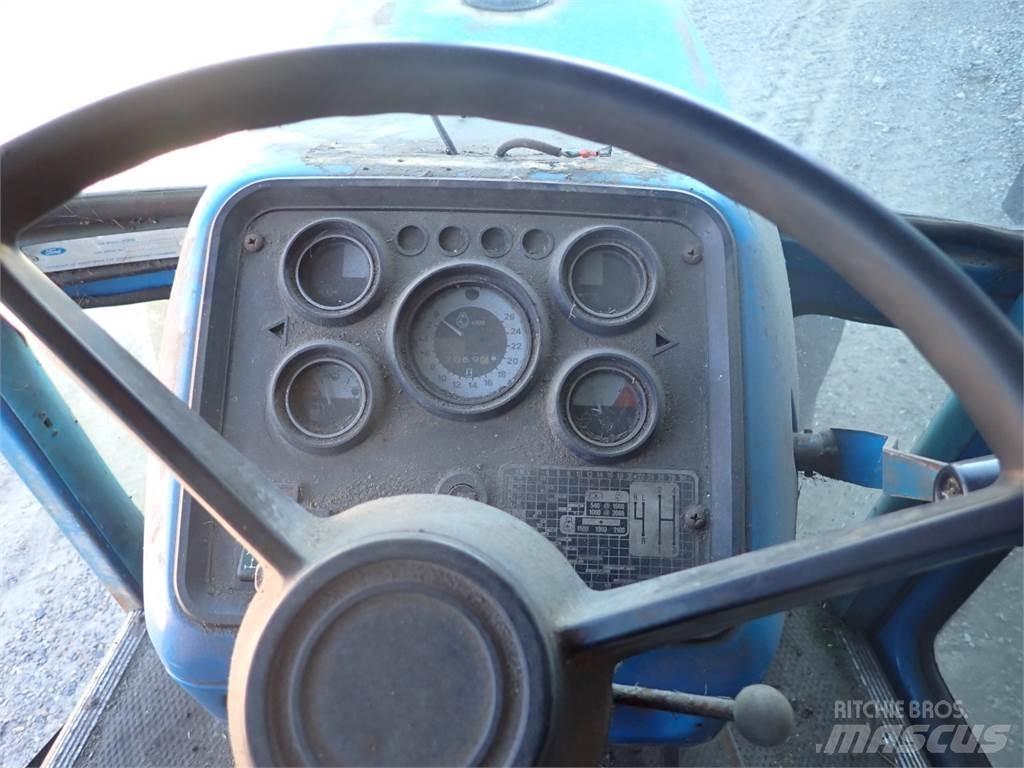 Ford 7710 Traktorer