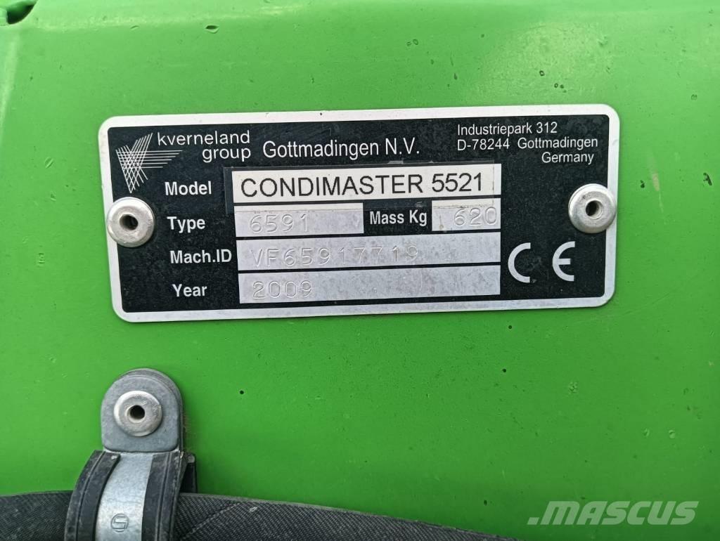Deutz-Fahr 5521 Rundballepakker