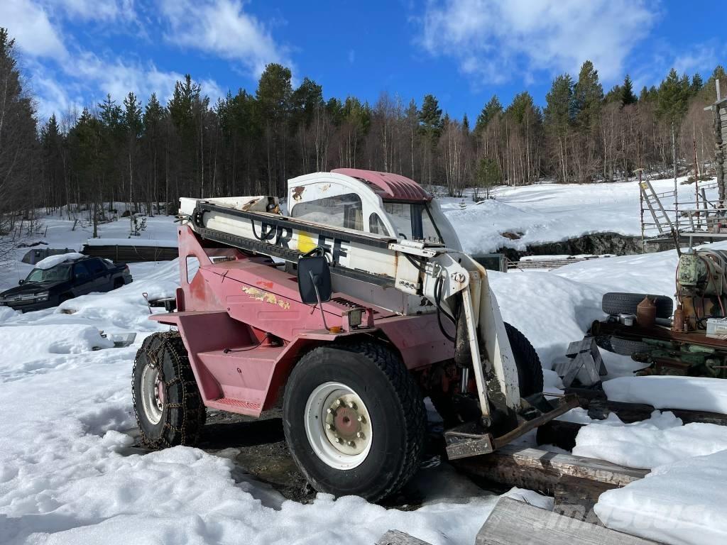 Merlo SM25 Teleskoplastere