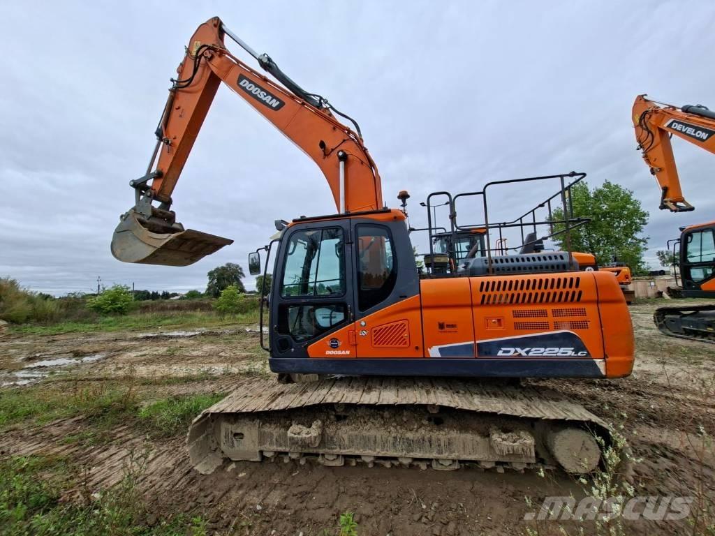Doosan DX 225 LC-5 Beltegraver