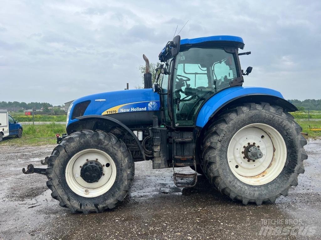 New Holland T 7070 Traktorer