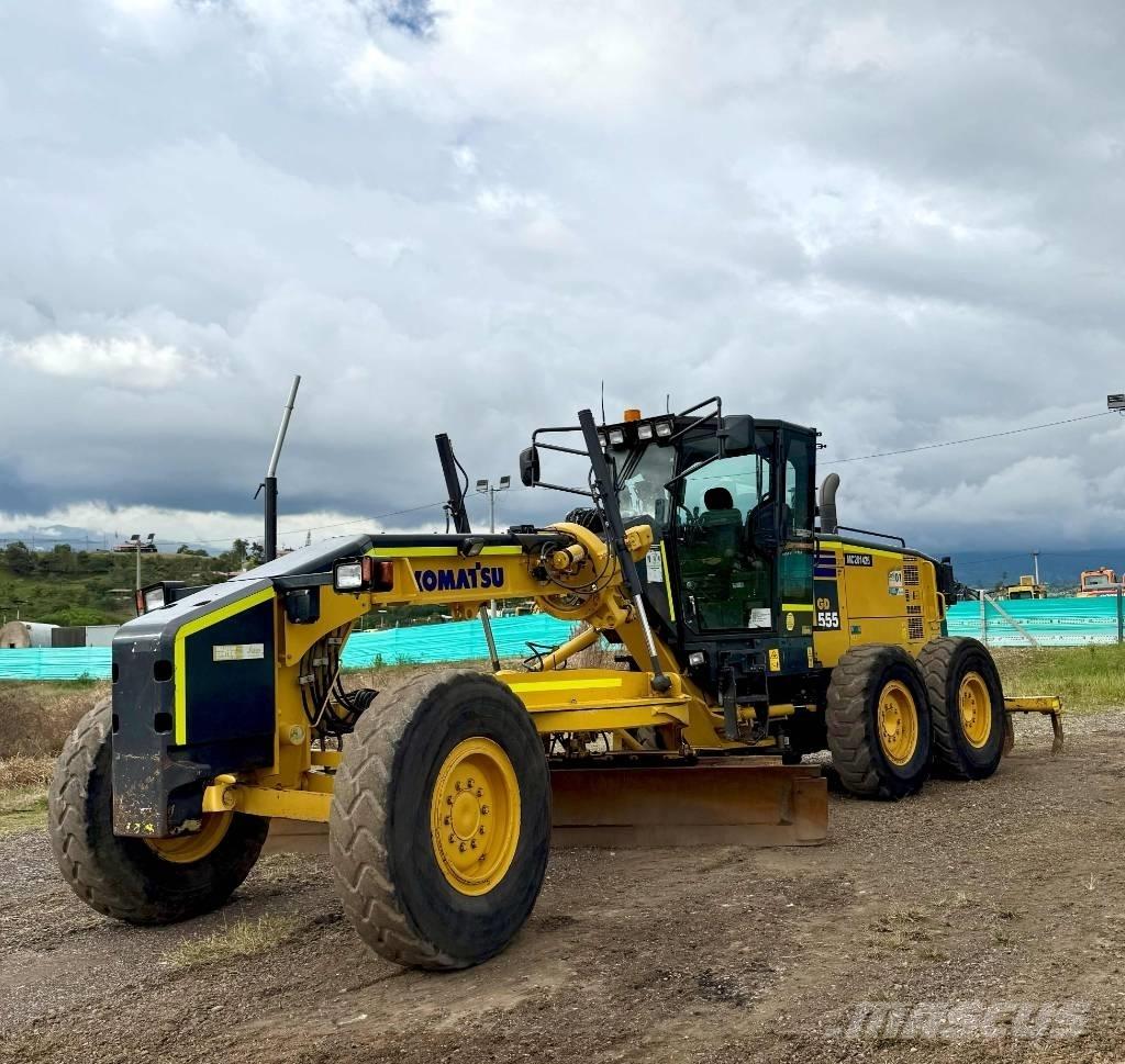 Komatsu GD555-5 Veihøvler